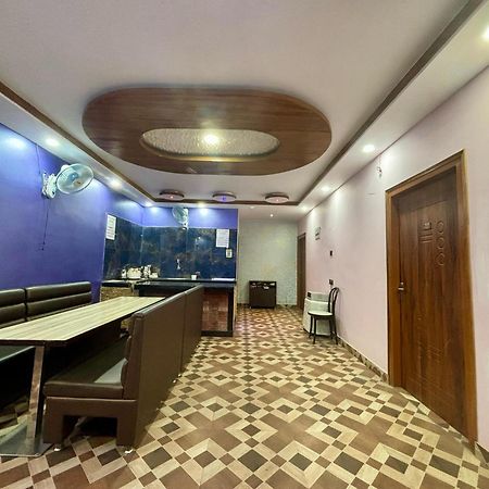 Krishna Shree Guest House Guwahati Bagian luar foto