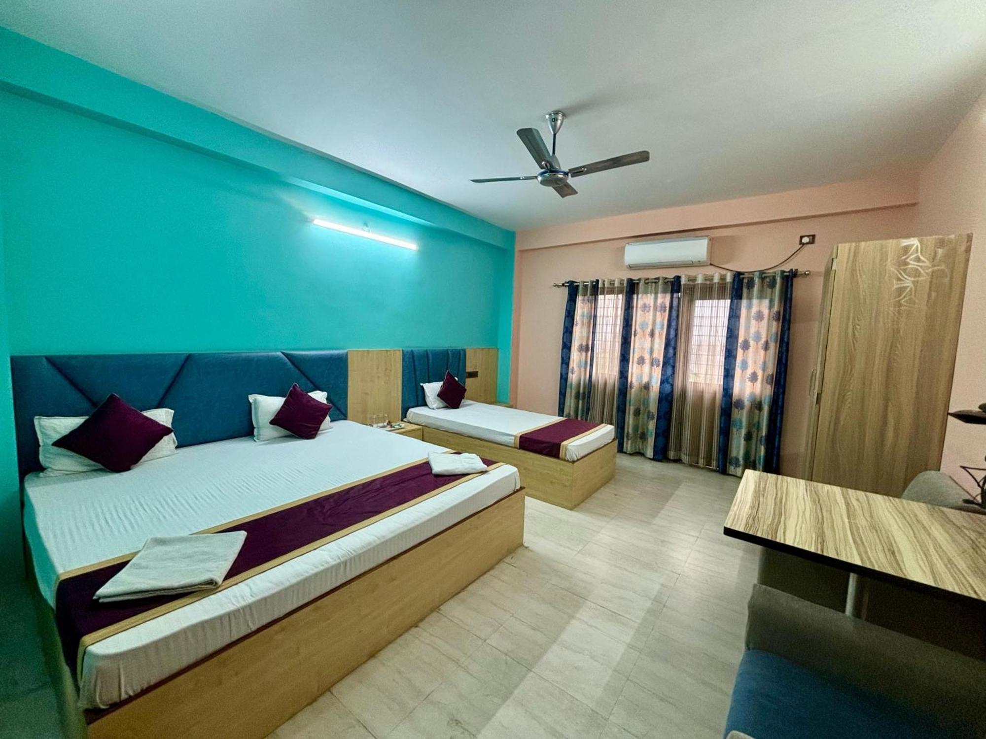 Krishna Shree Guest House Guwahati Bagian luar foto