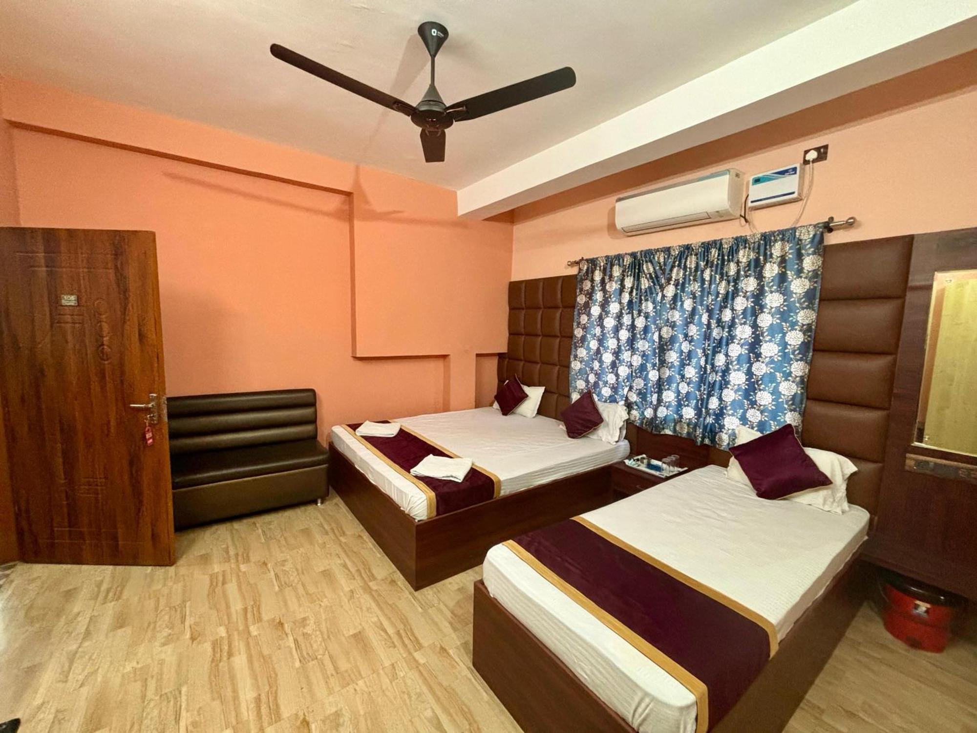 Krishna Shree Guest House Guwahati Bagian luar foto