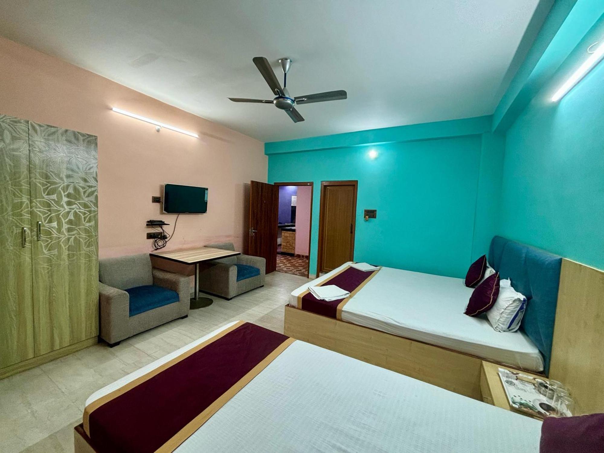 Krishna Shree Guest House Guwahati Bagian luar foto