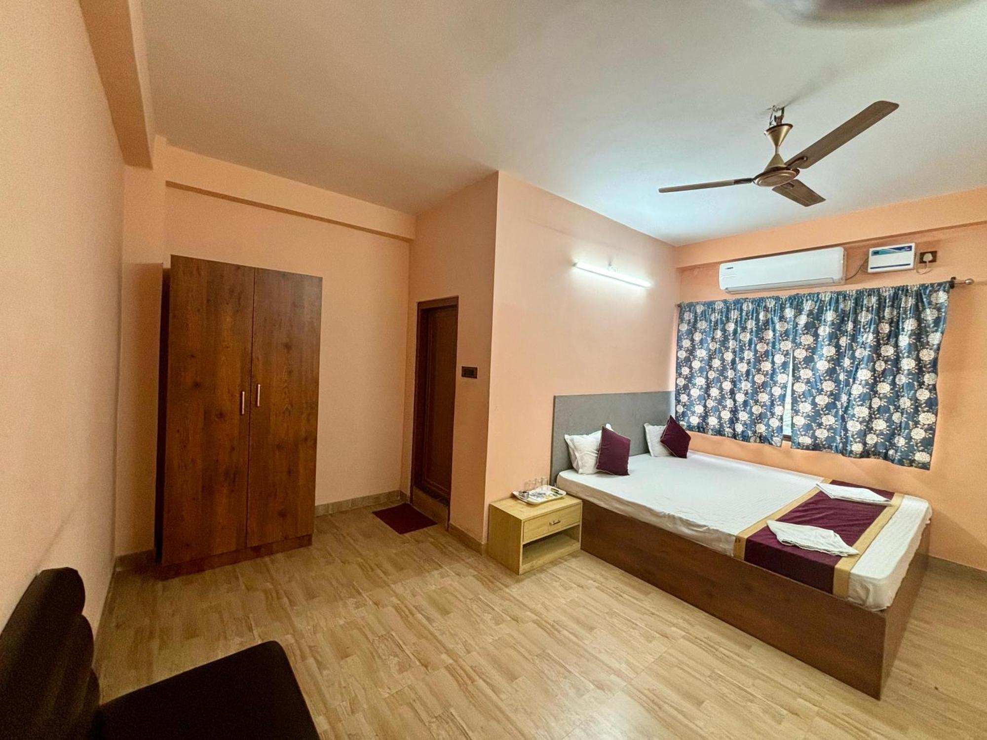Krishna Shree Guest House Guwahati Ruang foto